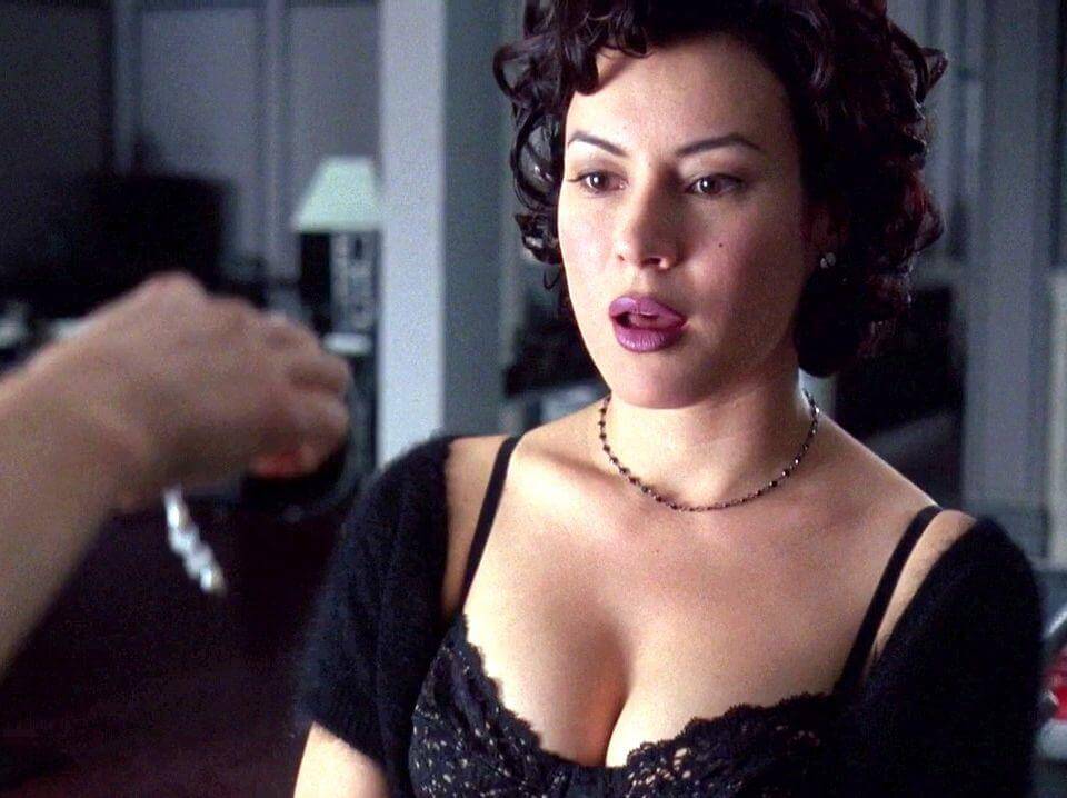 Jennifer Tilly